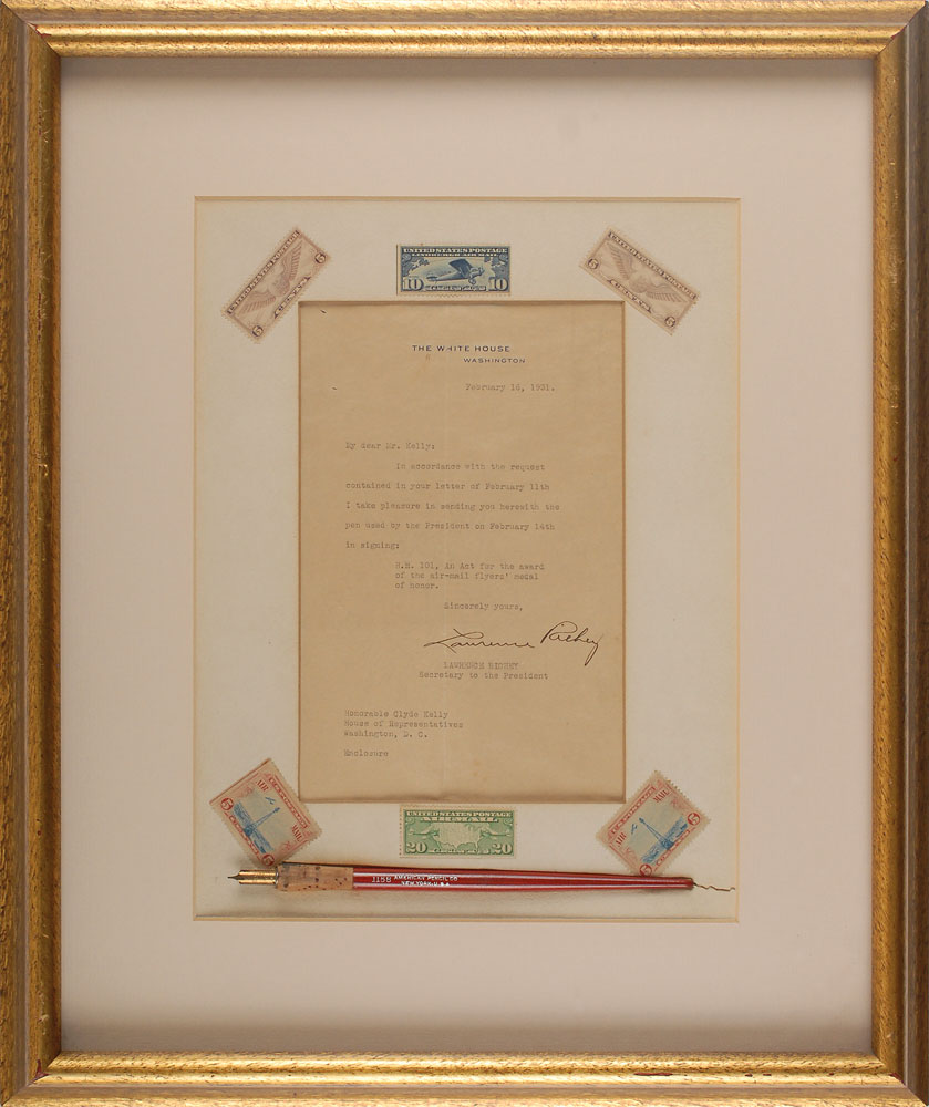 Lot 63 Herbert Hoover: Signing pen establishing the rare “air-mail flyers’ medal of honor”