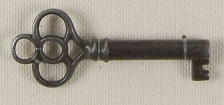 Lot #294 Carl Asplund: Ornate iron key recovered from the body of a third-class passenger - Image 2