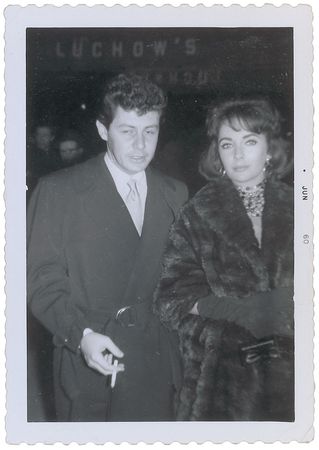 Lot #1095 Elizabeth Taylor and Eddie Fisher Signatures - Image 3