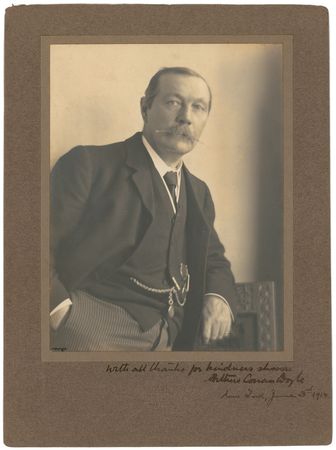 Lot #8082 Arthur Conan Doyle Signed Photograph - Image 1