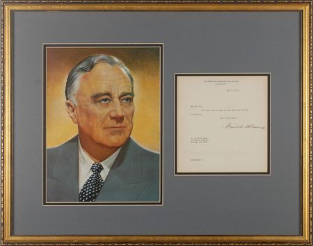 Lot #122 Franklin D. Roosevelt Typed Notes Signed - Image 1