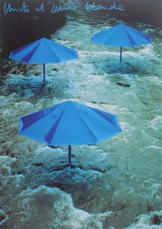 Lot #586 Christo and Jeanne-Claude Signed Photographs - Image 1