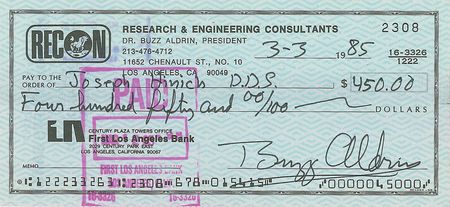 Lot #539 Buzz Aldrin - Image 2