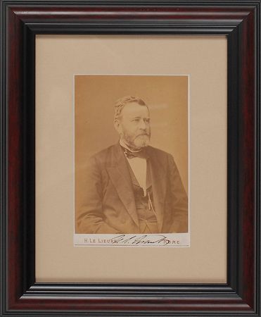 Lot #41 U. S. Grant: Stunning boldly signed cabinet portrait - Image 2