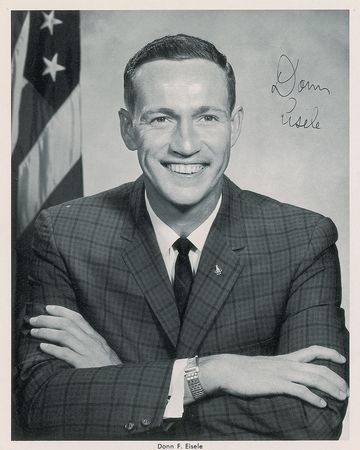 Lot #478 Apollo 7 Signed Photographs - Image 1