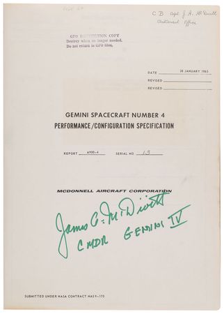 Lot #9112 Gemini 4: Jim McDivitt’s Manual - Image 1