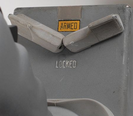 Lot #9143 Apollo CM Rotational Hand Controller - Image 6