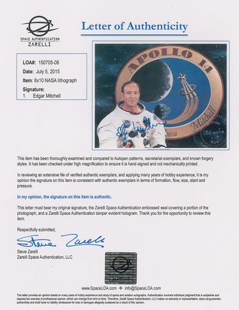 Lot #9187 Collection of Twelve Moonwalker Signed Photographs - Image 10