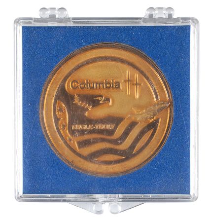 Lot #9490 Dave Scott’s STS-2 Robbins Medal - Image 4