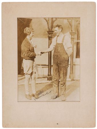 Lot #9016 Amelia Earhart Signed Photograph - Image 1