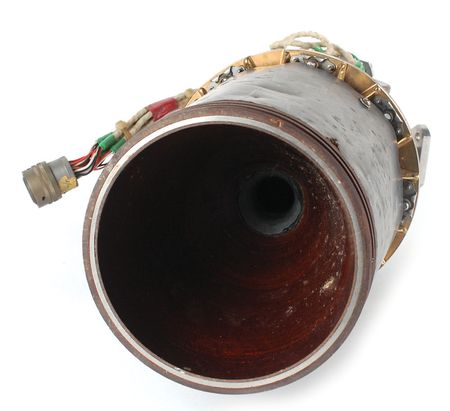 Lot #9145 Saturn V Third Stage Auxiliary Propulsion System Rocket Engine - Image 4