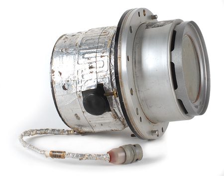 Lot #9065 Mercury Capsule Horizon Scanner - Image 2