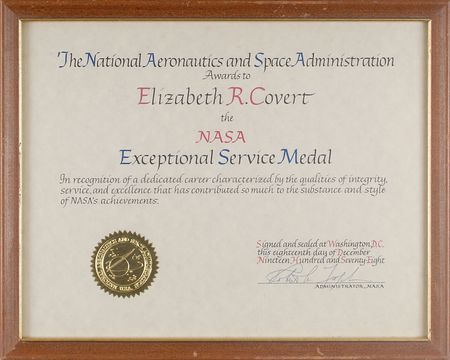 Lot #9218 NASA Exceptional Service Medal - Image 4