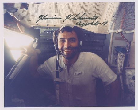 Lot #600 Apollo 17 Signed Photographs - Image 3