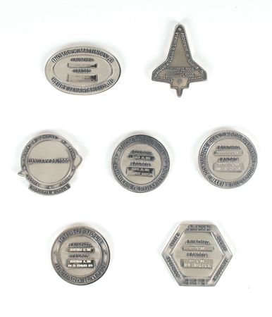 Lot #571 Space Shuttle Medallions: Cunninghamâ??s personal collection of 129 Space Shuttle Robbins medalsâ??a near-complete set - Image 2