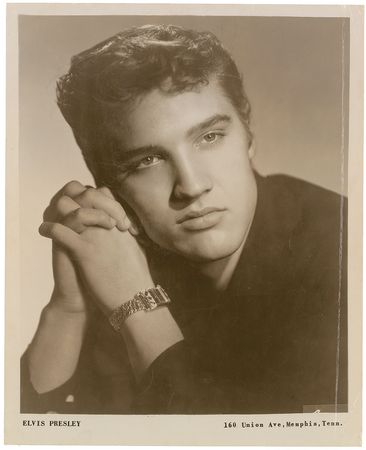Lot #2072 Elvis Presley Signed Photograph - Image 2