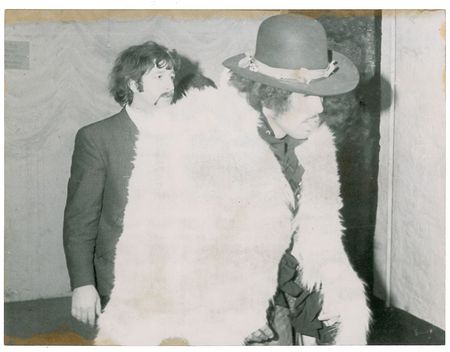 Lot #2097 Jimi Hendrix Signed Document - Image 8