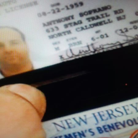 Lot #2576  Sopranos Screen-used 2003 Escalade - Image 34