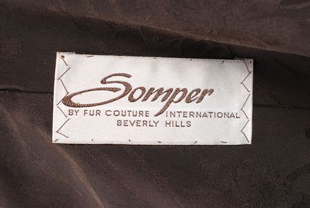 Lot #889 Barbra Streisand: Barbra Streisand?s personally?owned and ?worn Somper mink jacket - Image 3