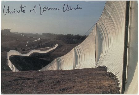 Lot #654 Christo and Jeanne-Claude Signed Photograph - Image 3