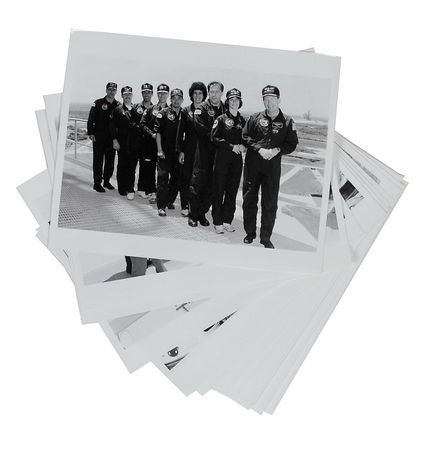 Lot #522 Shuttle Astronauts Signed Photographs - Image 2
