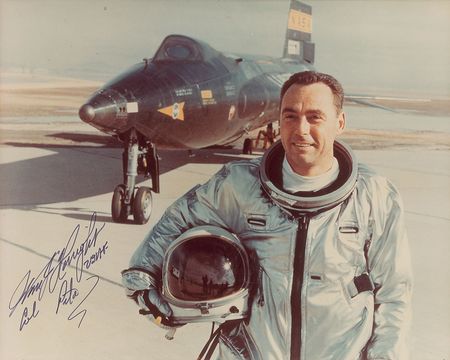 Lot #425 X-15: Pete Knight Signed Photographs - Image 1