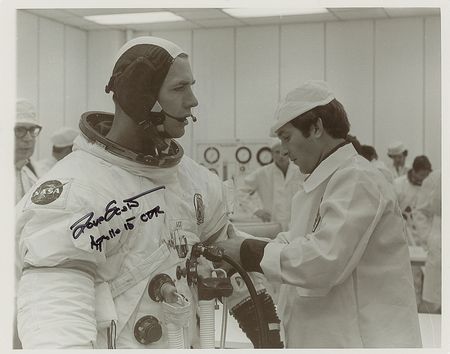 Lot #616 Dave Scott Signed Photographs - Image 1