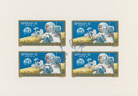 Lot #492 Mercury and Apollo Astronauts: Uncommon assembly of astronaut-signed global stamps - Image 16