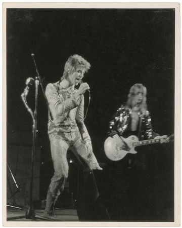 Lot #754 David Bowie and Mick Ronson Signatures - Image 2