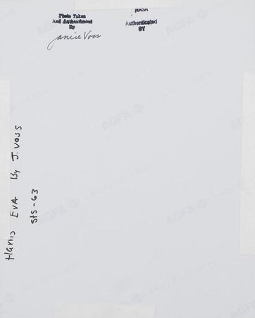Lot #525 Space Shuttle: Visually impressive cast of Space Shuttle astronauts - Image 4