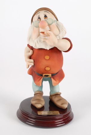 Lot #1176 Doc, Happy, Sleepy, Sneezy, Dopey, Grumpy, and Bashful: Amazing full set of Snow White’s seven dwarfs by Armani - Image 8