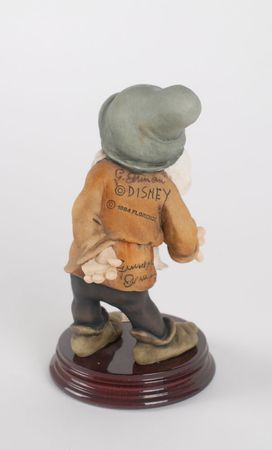 Lot #1176 Doc, Happy, Sleepy, Sneezy, Dopey, Grumpy, and Bashful: Amazing full set of Snow White’s seven dwarfs by Armani - Image 13