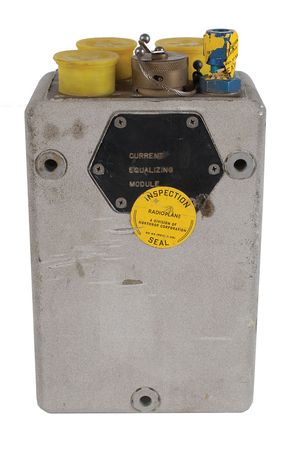 Lot #570 Apollo CM ELSC Sequence Controller - Image 3