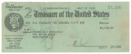 Lot #71 Franklin D. Roosevelt: Supremely desirable 1936 presidential paycheck - Image 2