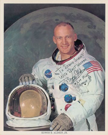 Lot #451 Apollo 11 Signed Photographs - Image 2
