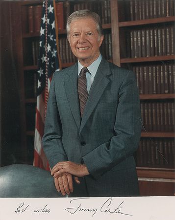 Lot #143 Gerald Ford and Jimmy Carter Signed Photographs - Image 1