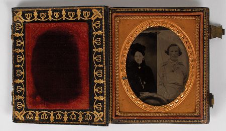 Lot #399 Confederate Soldier Photograph - Image 1