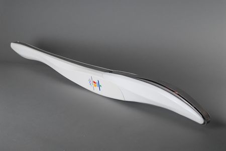 Lot #3099 Vancouver 2010 Winter Olympics Torch - Image 1