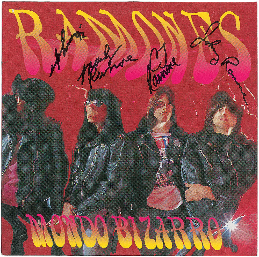 直筆サイン入り RAMONES MONDO BIZARRO ラモーンズ LP Lot Detail - The Ramones Signed “Mondo Bizarro