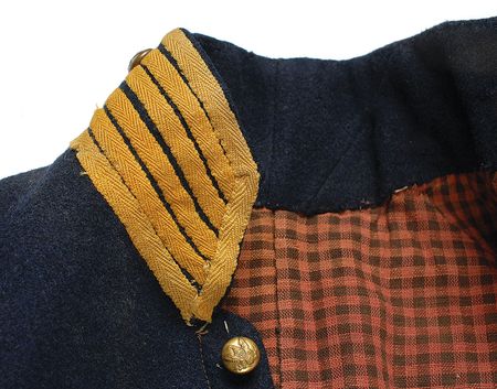 Lot #548 Union Cavalry Jacket: Well-preserved Union cavalryman’s shell jacket - Image 2