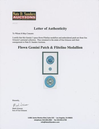 Lot #593 Gemini 3: From Grissom?s personal collection?a flown medallion and rare mission patch - Image 3
