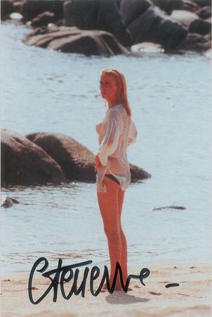 Lot #984 Catherine Deneuve Signed Photographs - Image 8