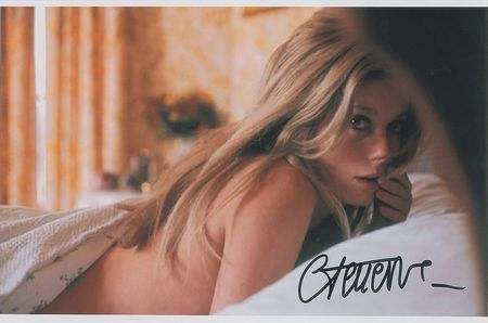 Lot #984 Catherine Deneuve Signed Photographs - Image 10