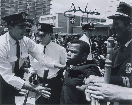 Lot #431 Civil Rights: Lewis and Young Signed Photographs - Image 1