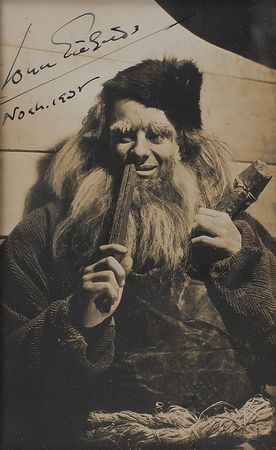 Lot #995 John Gielgud - Image 1