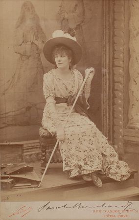 Lot #972 Sarah Bernhardt and Noel Coward Group Lot - Image 3