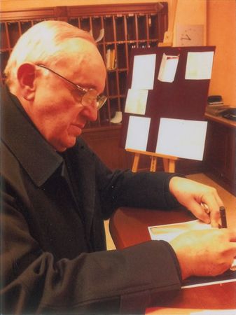 Lot #313 Pope Francis Signed Photograph - Image 2
