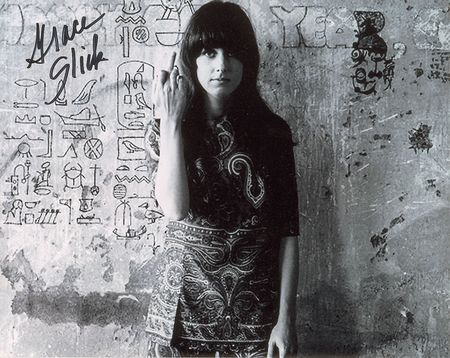 Lot #665 Grace Slick Signed Photograph - Image 1