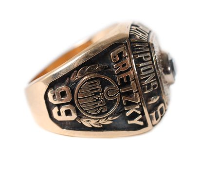 Lot #843 Wayne Gretzky Ring Prototype - Image 2