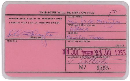 Lot #6180 Deke Slayton Signed Access Card and Photograph - Image 2